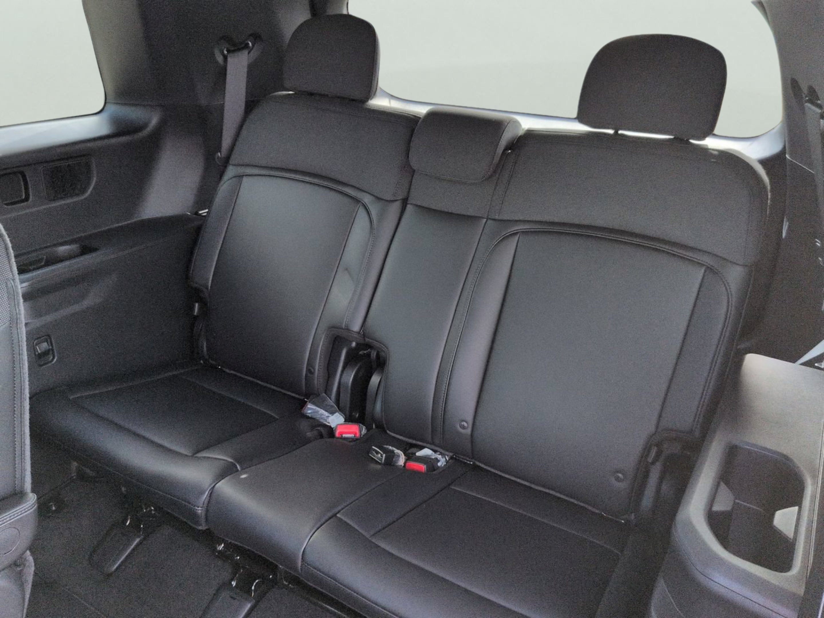 New 2027 Ebony Black Kia S image 12