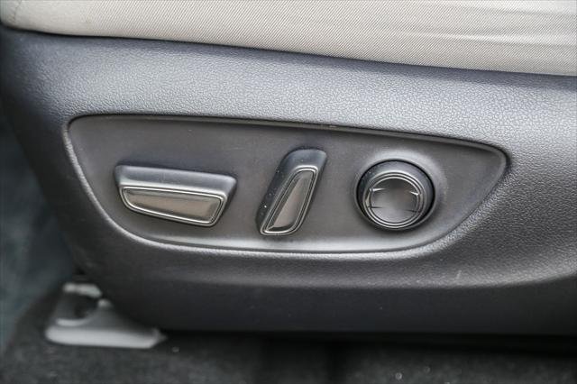 Certified Used 2025 MIDNIGHT BLACK METALLIC Toyota  image 23