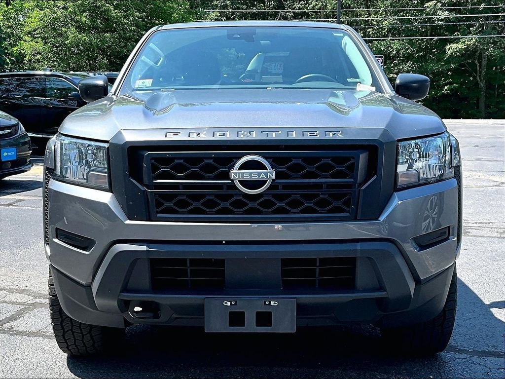 Used 2024 Gray Nissan S image 2