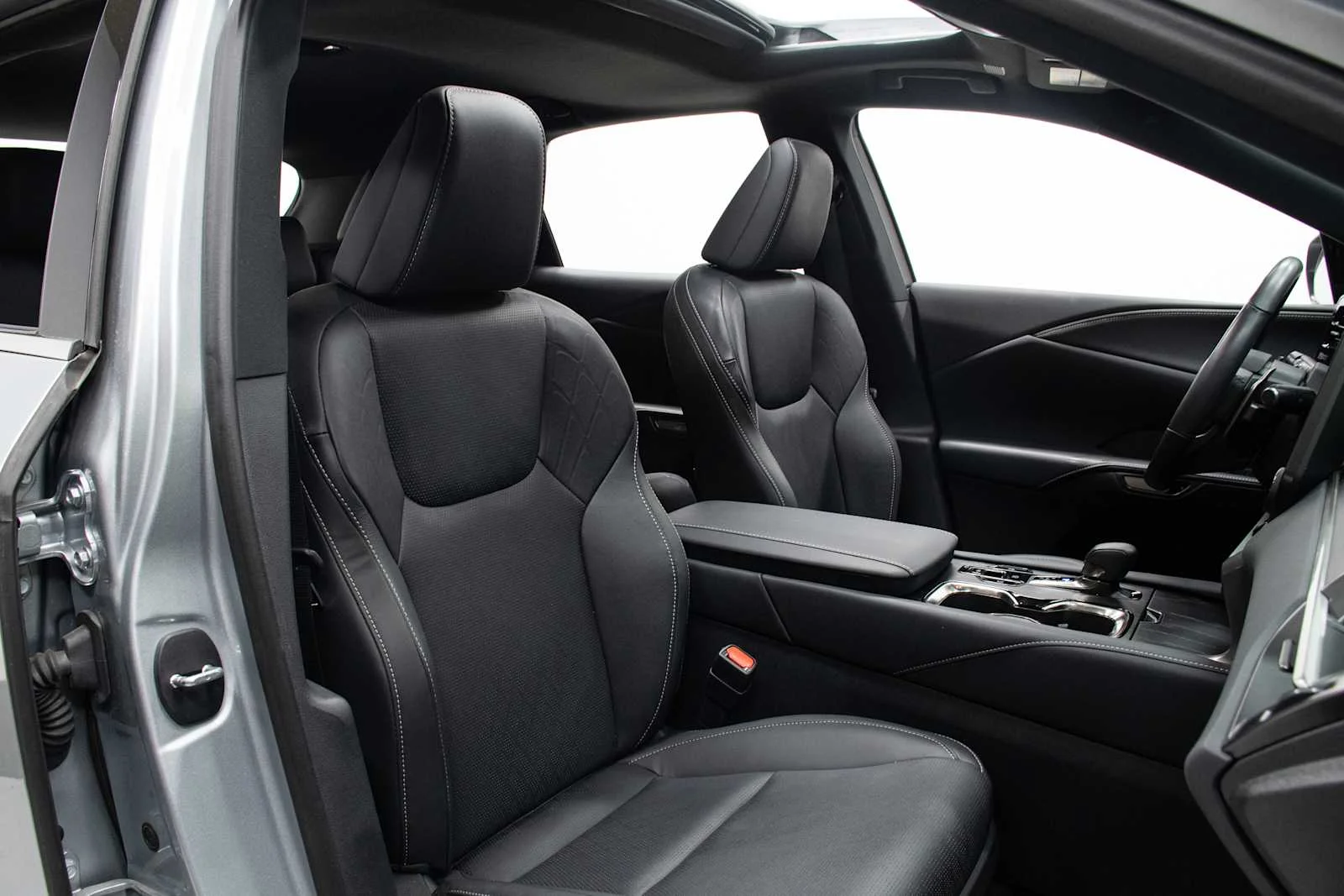 Certified Used 2024 Iridium Lexus Premium Plus image 24