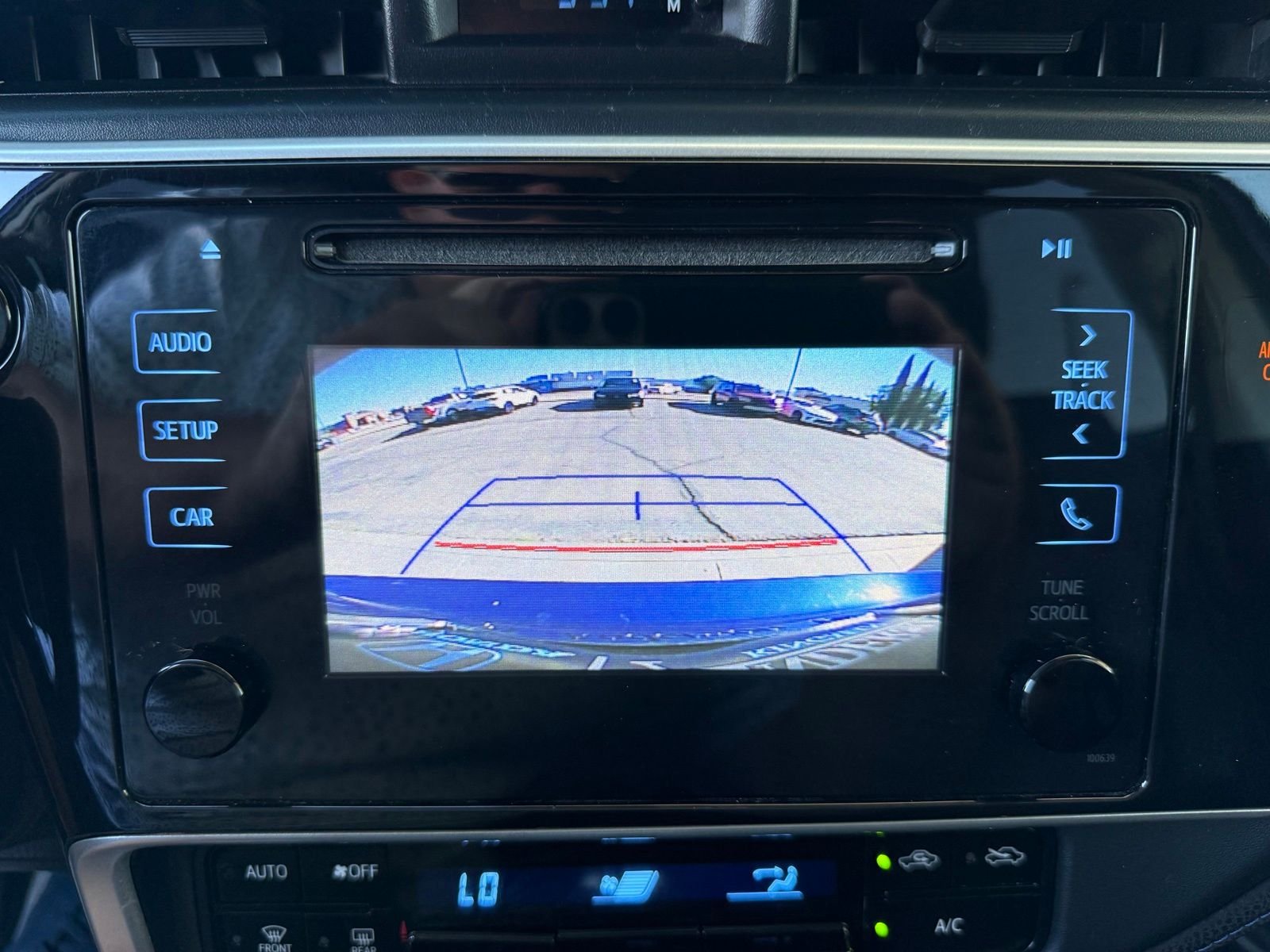 Used 2018 Blue Toyota SE image 24