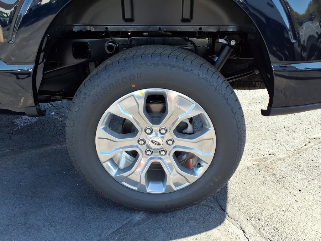 New 2026 Antimatter Blue Metallic Ford Platinum® image 8