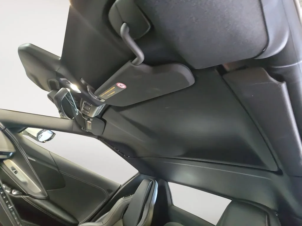 Used 2025 Arctic White Chevrolet 1LZ image 12