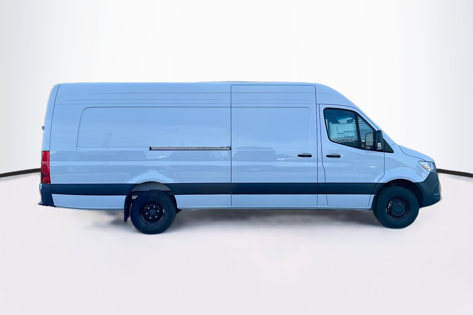 New 2026 Arctic White Mercedes-Benz  image 4
