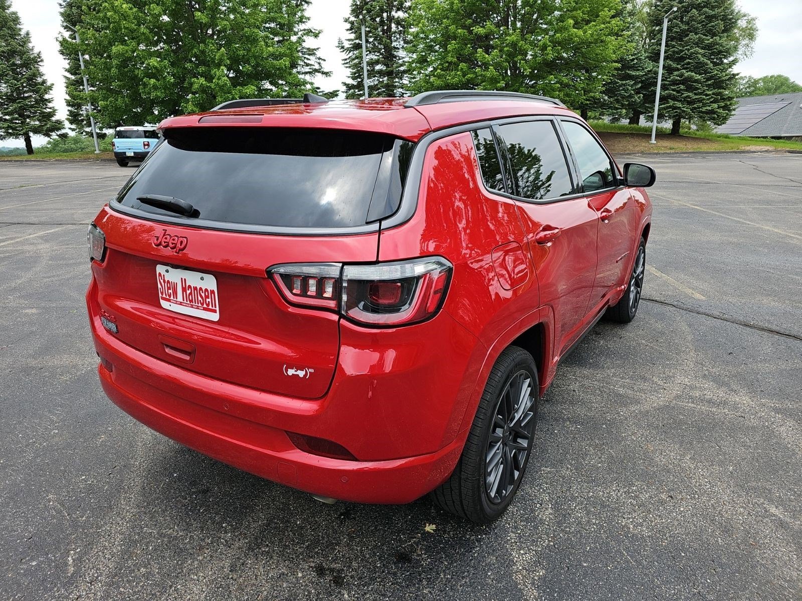 Certified Used 2022 Redline Pearlcoat Jeep (RED) Edition image 5