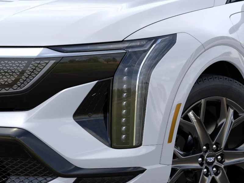 New 2027 Vibrant White Tricoat Cadillac OPTIQ-V image 10