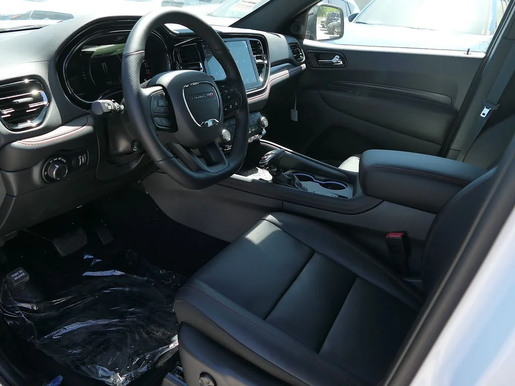 New 2026 White Knuckle Clear Coat Dodge GT Plus HEMI V8 image 9