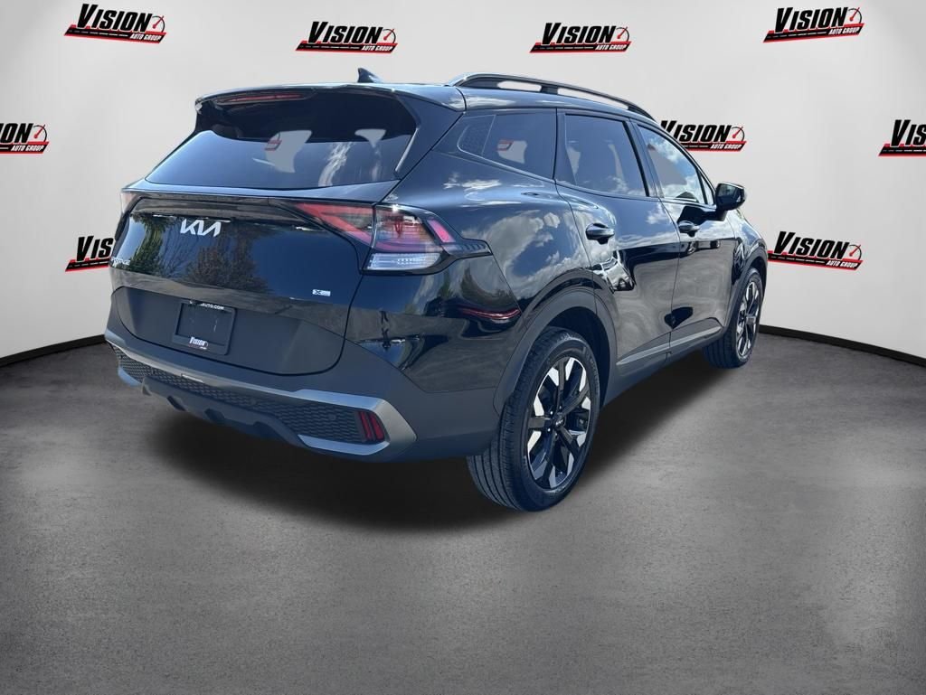 Used 2023 Black Kia X-Line image 5