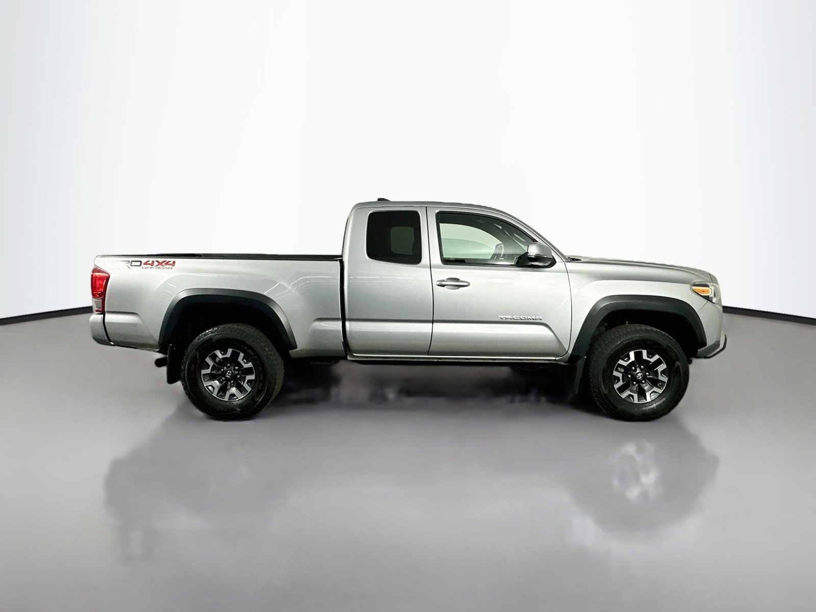 Used 2016 Silver Sky Metallic Toyota TRD Off-Road image 8