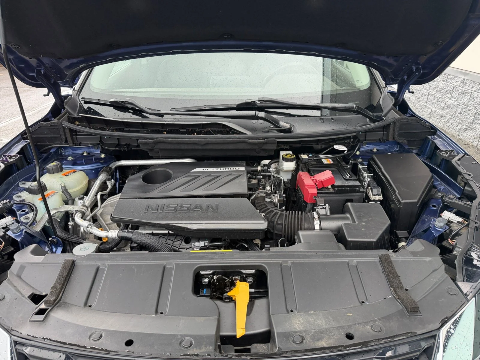 Certified Used 2023 Caspian Blue Metallic Nissan SV image 6