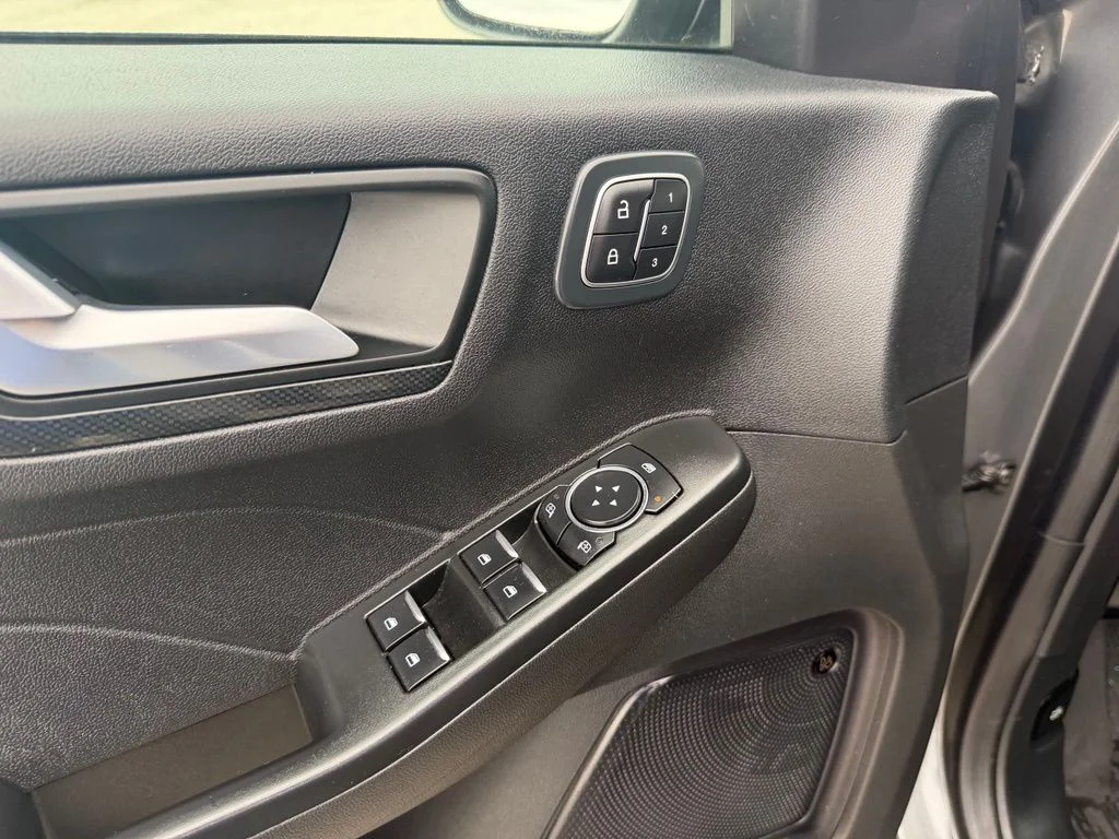 Used 2023 Gray Ford ST-Line Elite image 11