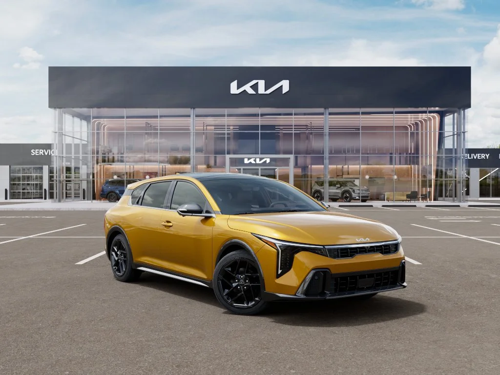 New 2026 Sparkling Yellow Kia GT-Line Turbo In-Transit image 8