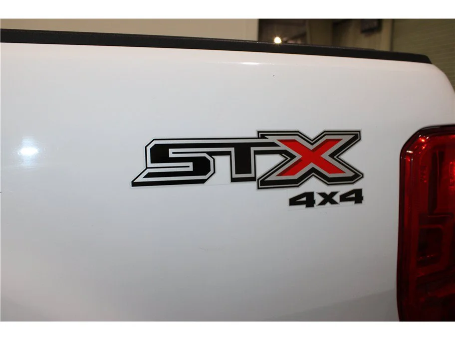 Used 2019 White Ford XL Pickup 4D 5 ft image 17