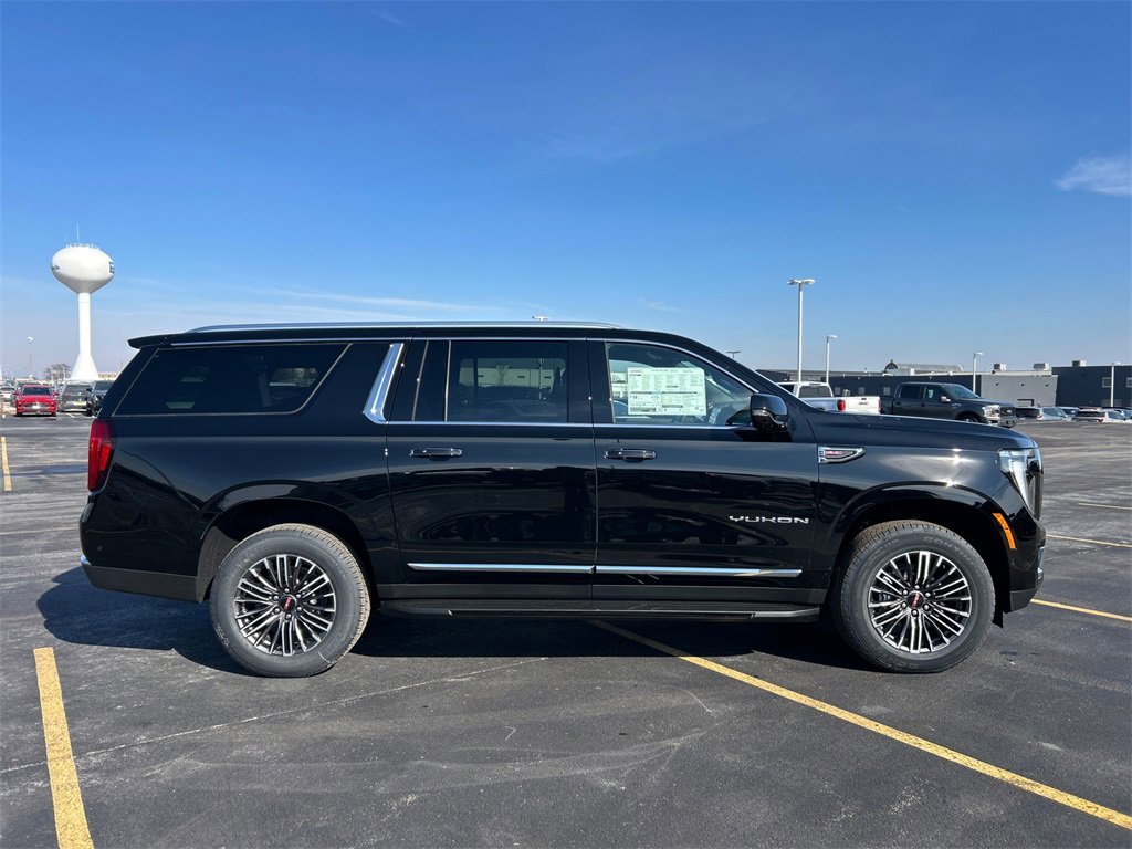 2026 GMC YUKON XL - Image 8