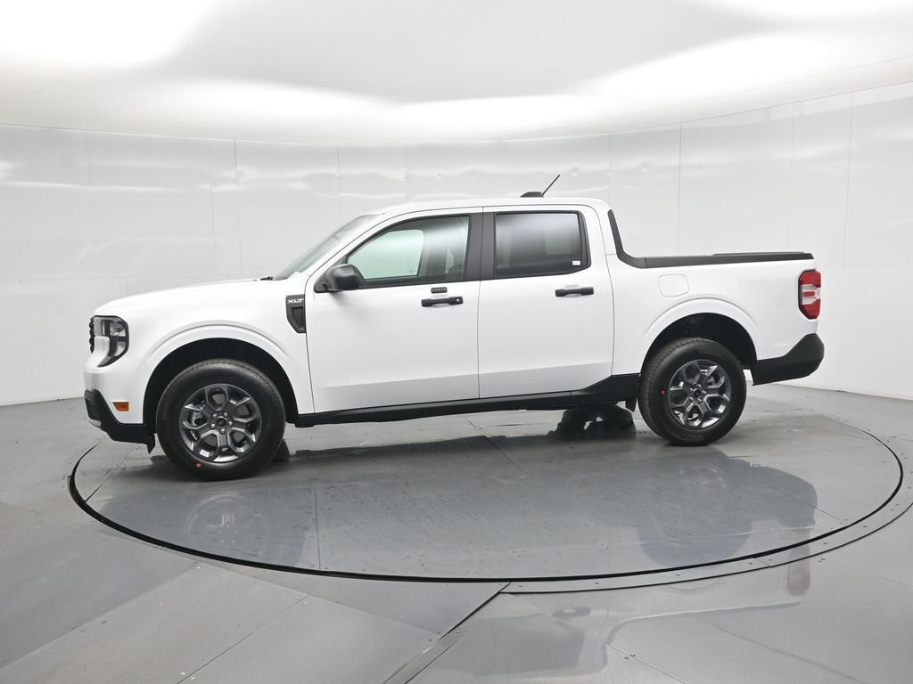 New 2026 Oxford White Ford XLT image 28
