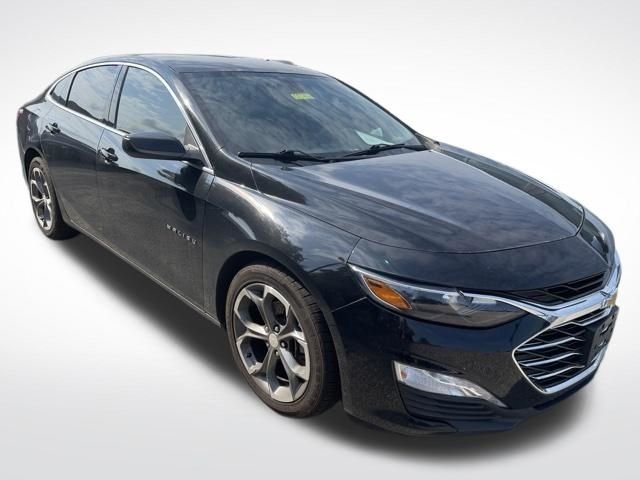 Used 2020 Black Chevrolet LT image 9