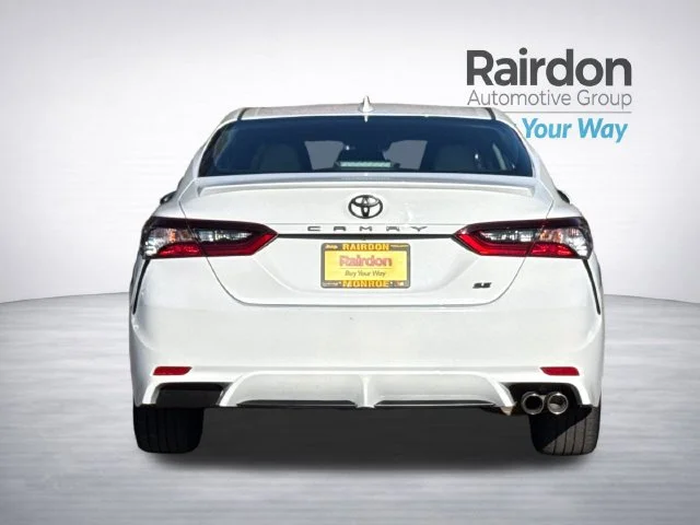 Used 2022 White Toyota SE image 6