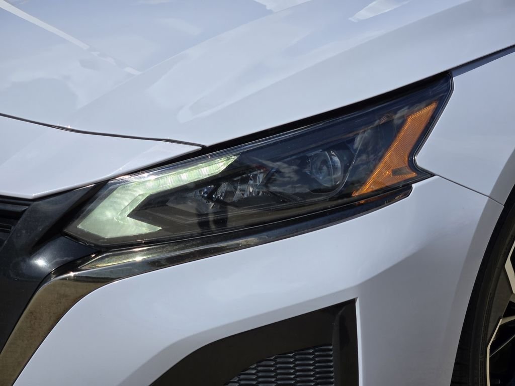 Used 2024 Gray Nissan 2.5 SR image 6