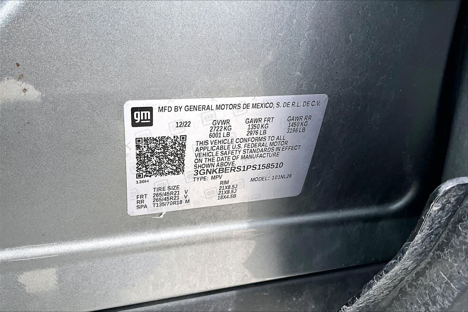 Used 2023 Sterling Gray Metallic Chevrolet RS image 35