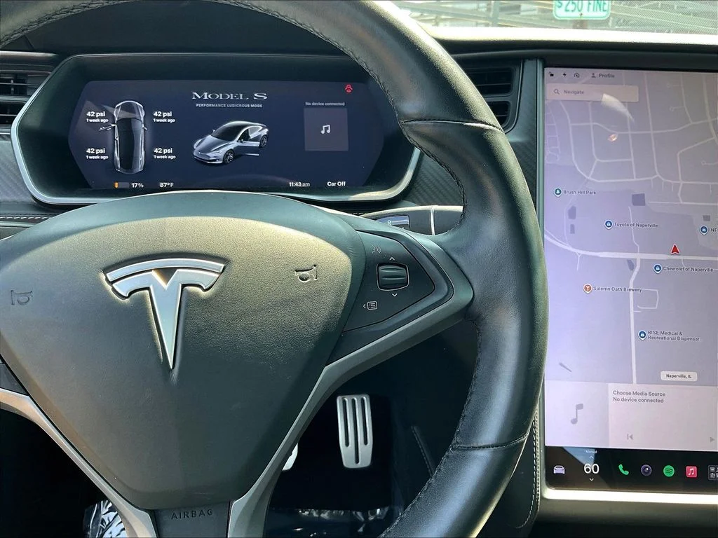 Used 2020  Tesla Performance image 12
