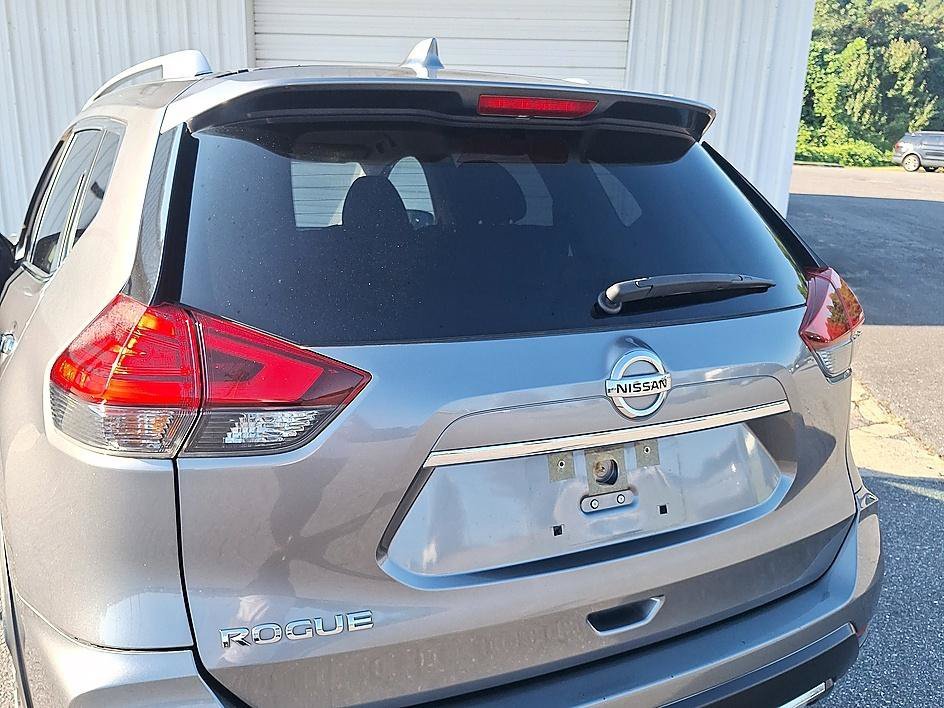 Used 2017 Gun Metallic Nissan S image 30