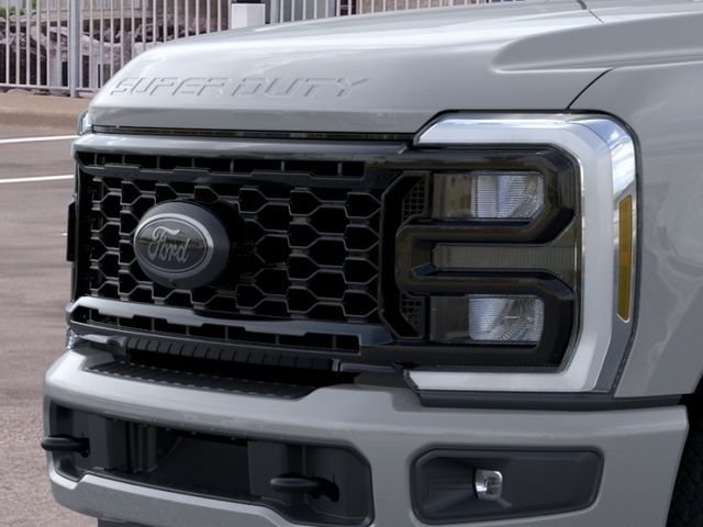 New 2026 White Ford XLT image 17