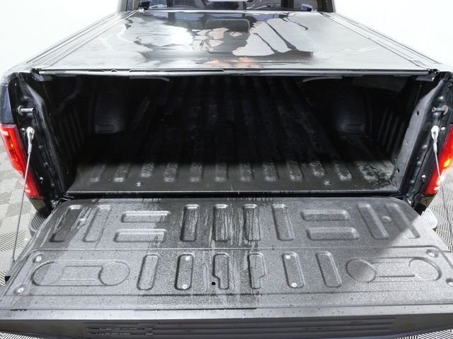 Used 2017 Black Ford XLT image 10