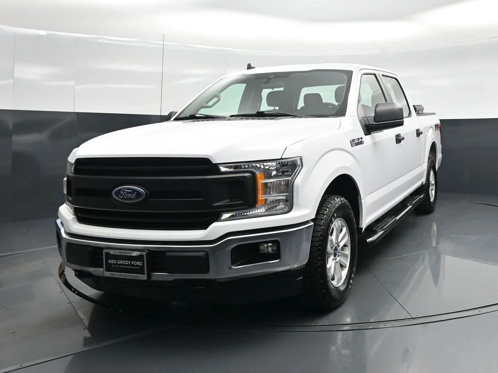 Used 2020 White Ford XL image 51