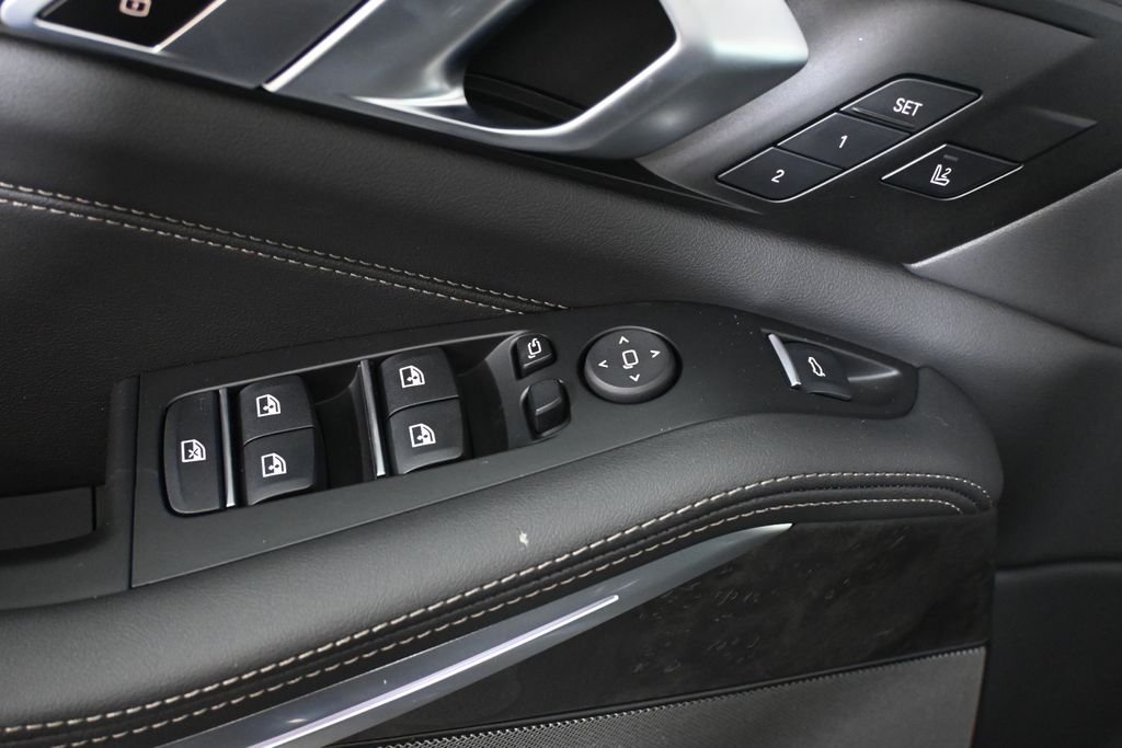 New 2026 Carbon Black Metallic BMW xDrive40i image 30