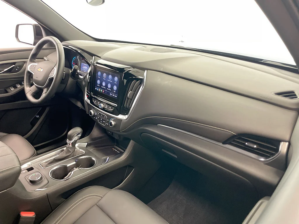 Used 2023 Mosaic Black Metallic Chevrolet LT Leather image 28