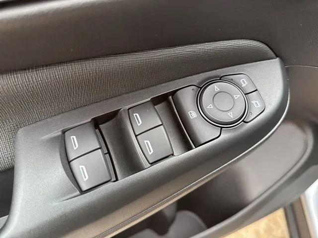 2025 Buick Envista Preferred - Photo 10