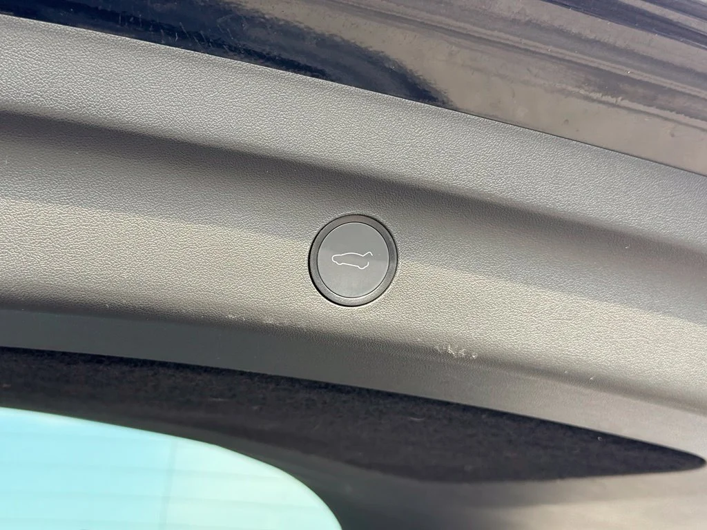 Used 2022 Black Tesla Long Range image 24