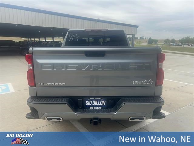 New 2026 Sterling Gray Metallic Chevrolet High Country image 4