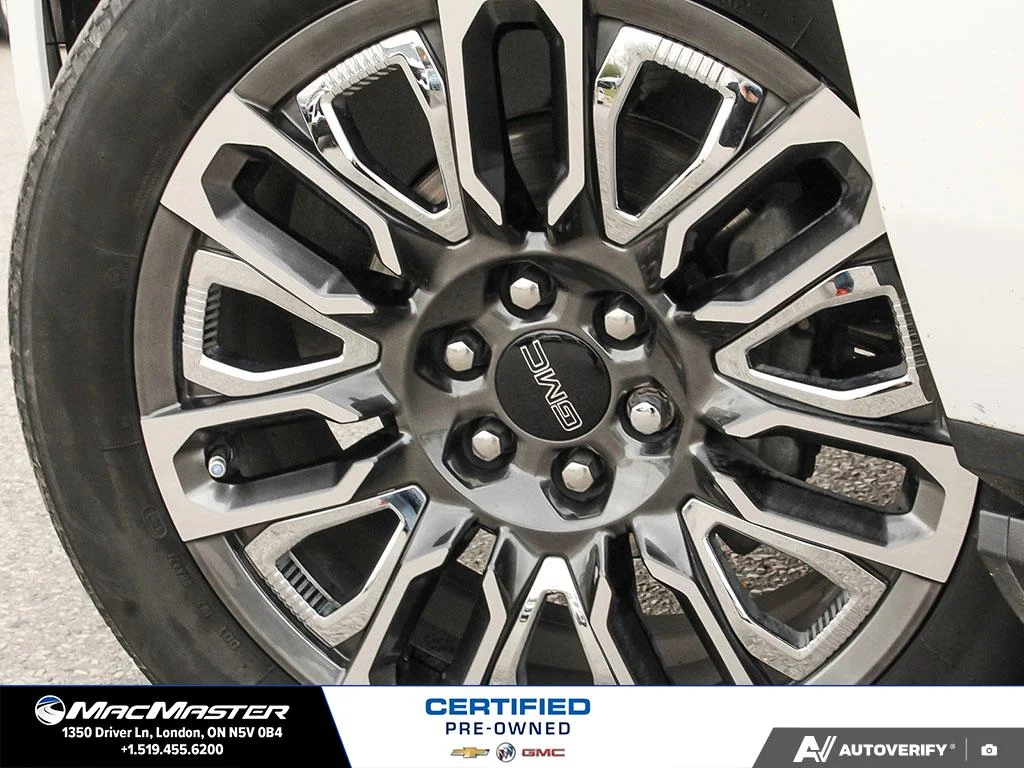 Certified Used 2023  GMC Denali Ultimate image 9