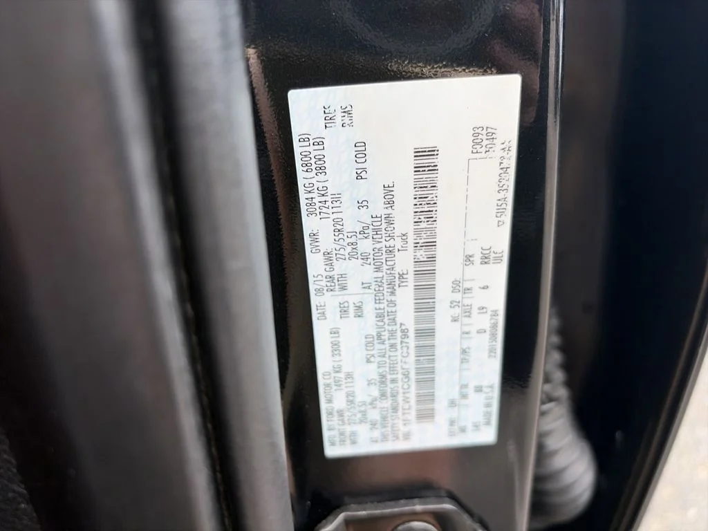 Used 2015 Black Ford Platinum image 35