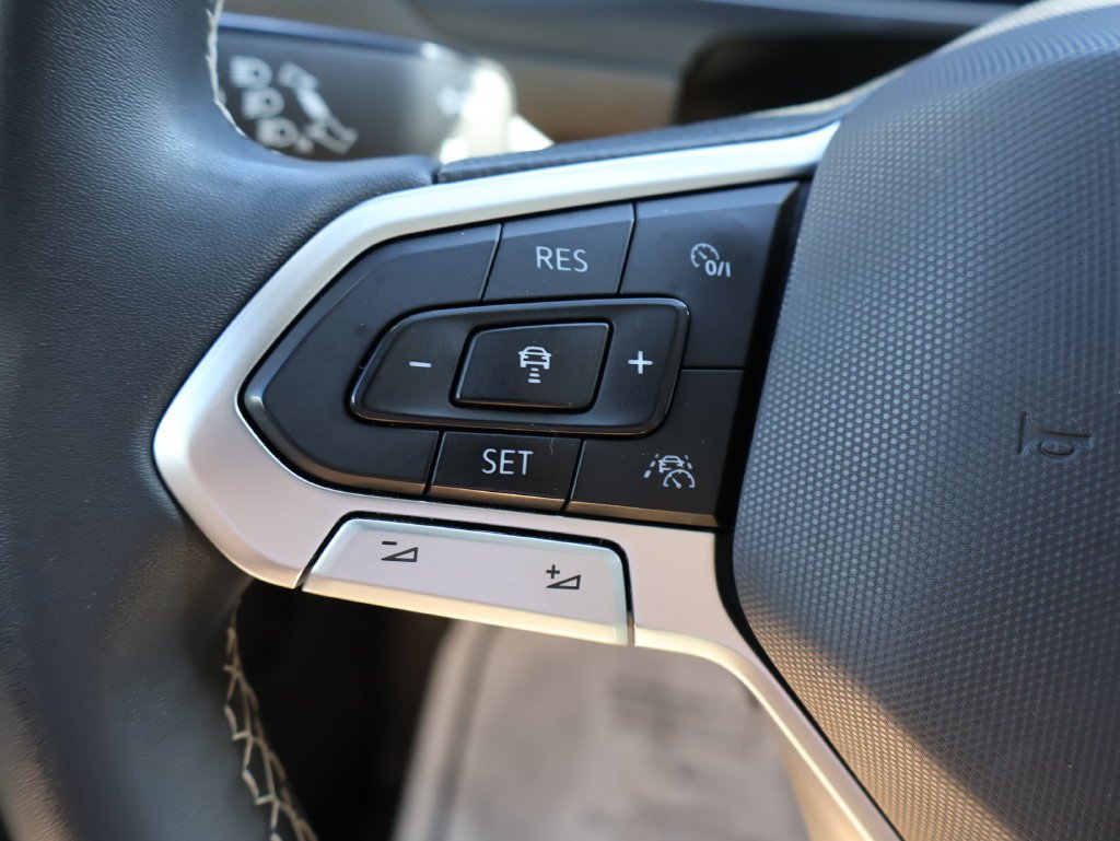 2023 Volkswagen Tiguan SE - Photo 29
