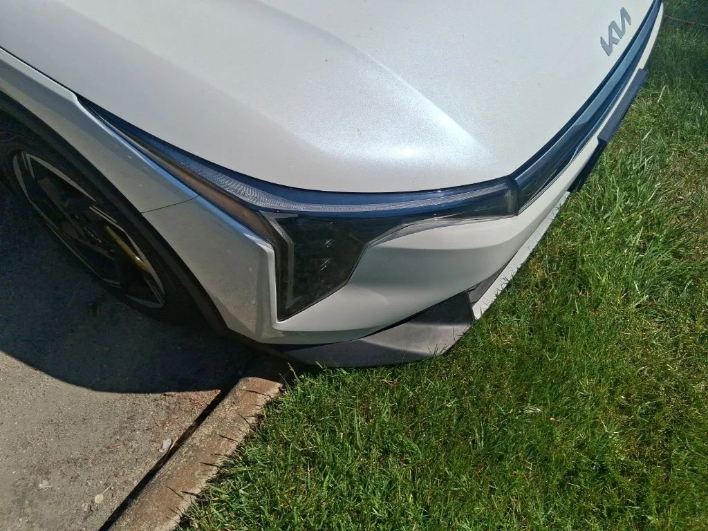Used 2025 White Kia EX image 15