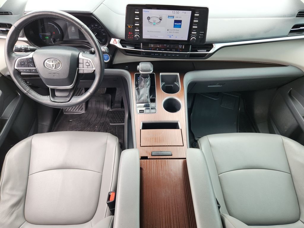Used 2021 Gray Toyota XLE image 27