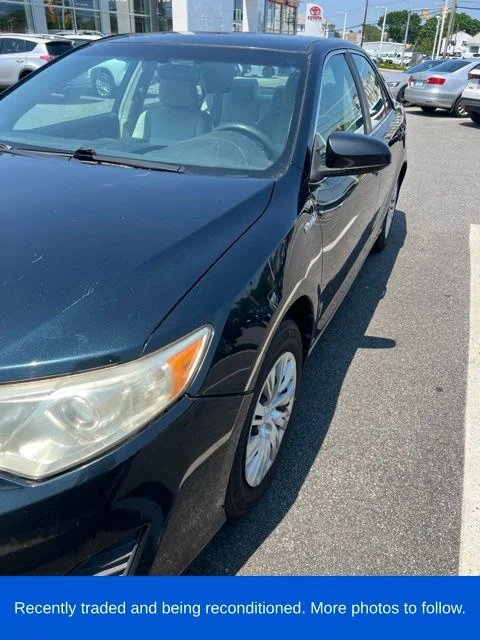 Used 2012 Gray Toyota LE image 1