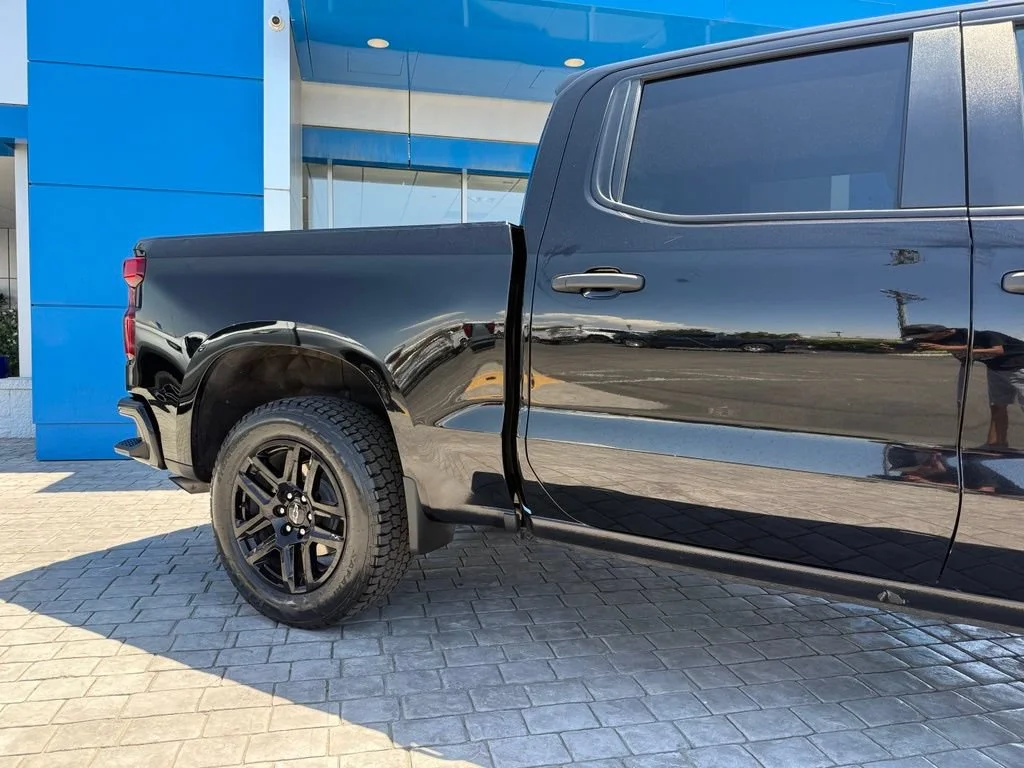Used 2024 Black Chevrolet Custom image 6