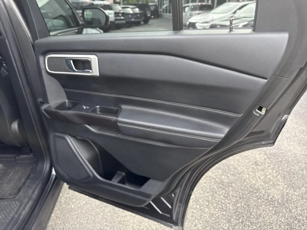 Used 2020 Gray Ford XLT image 31