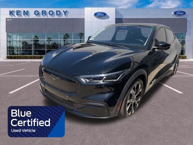2024 Ford Mustang-Mach-e Select's photo