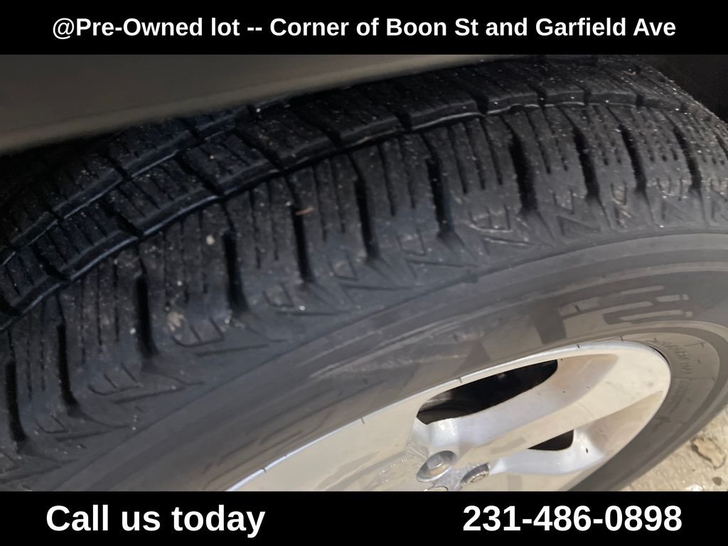 Used 2012 Silver Jeep Laredo image 12