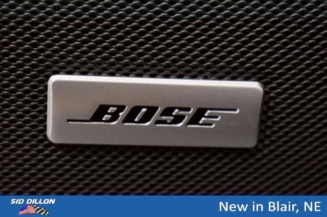 2026 Chevrolet Suburban High Country - Photo 8