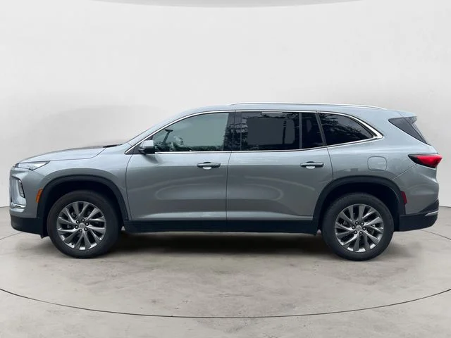 Used 2025 Moonstone Buick Preferred image 8