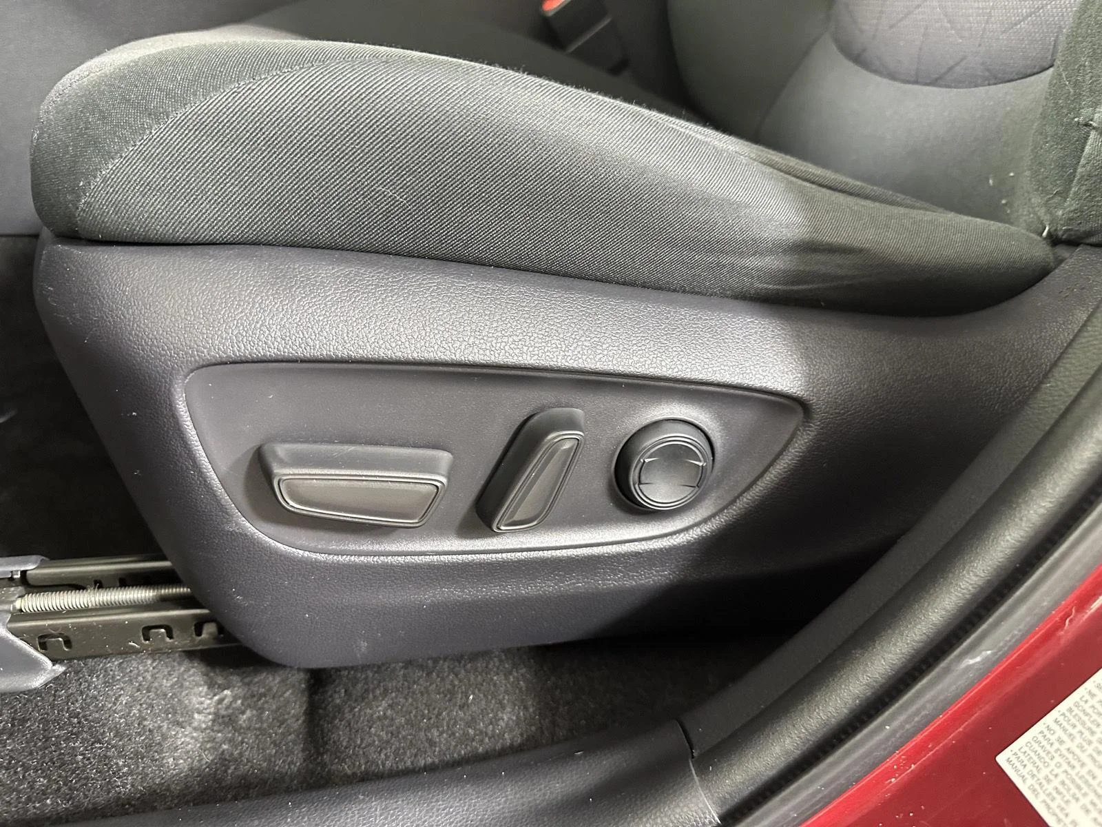Used 2019 Ruby Flare Pearl Toyota XLE image 9
