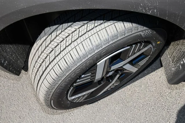 New 2026 Gun Metallic Nissan SV image 10