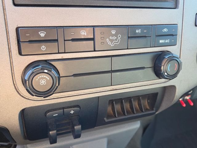 Used 2012 White Ford XLT image 21