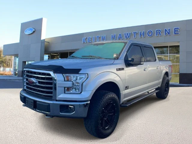 Used 2016 Ingot Silver Ford XLT image 3