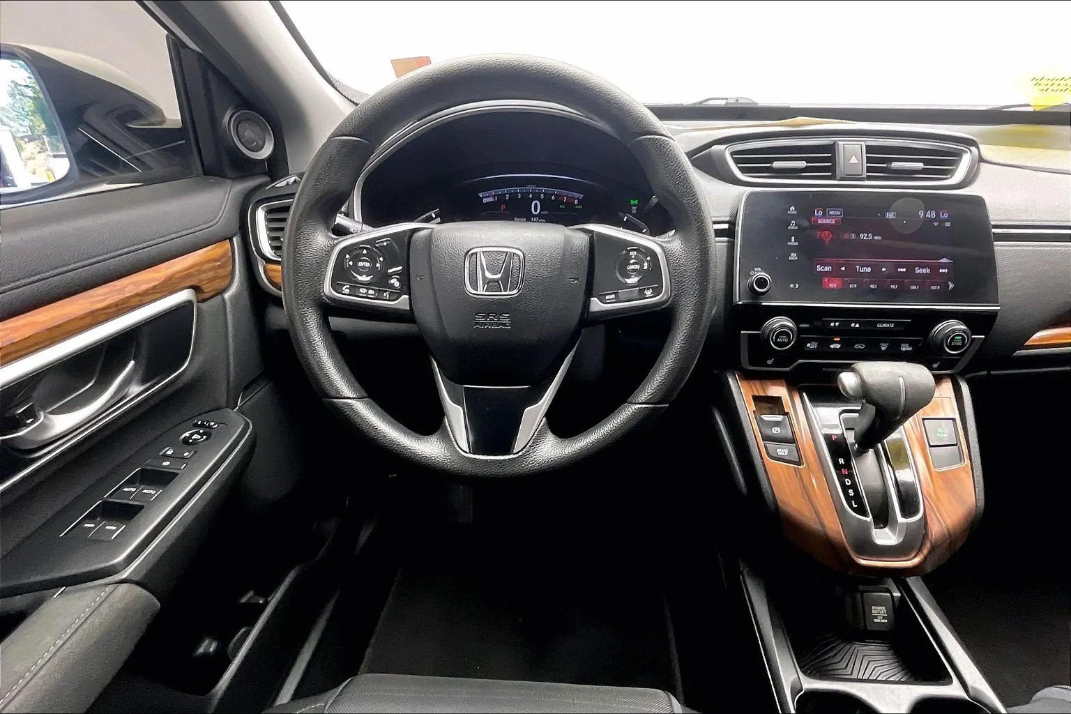 Used 2019 Platinum White Pearl Honda EX image 4